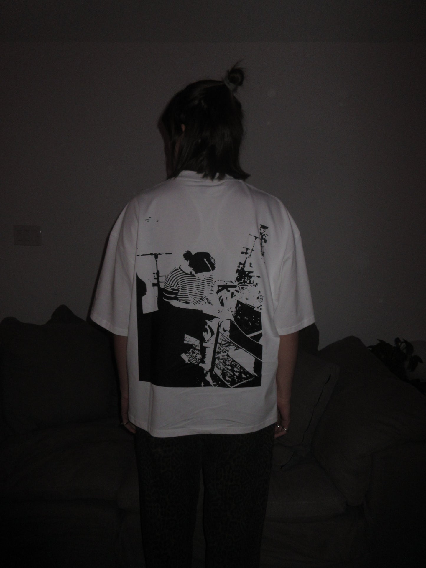 WHITE ABBIE TEE - BOXY FIT